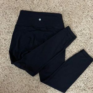 Black Lululemon Leggings (Size 4)